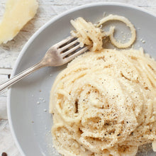 Charger l'image dans la galerie, Crème de Parmesan et Truffe Noire Bio 80g - Maison Bio'n Truffe