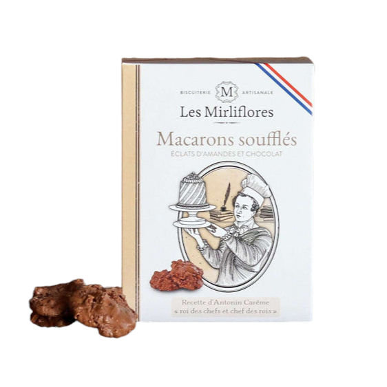 Macarons soufflés au chocolat et éclats d'amandes 140g